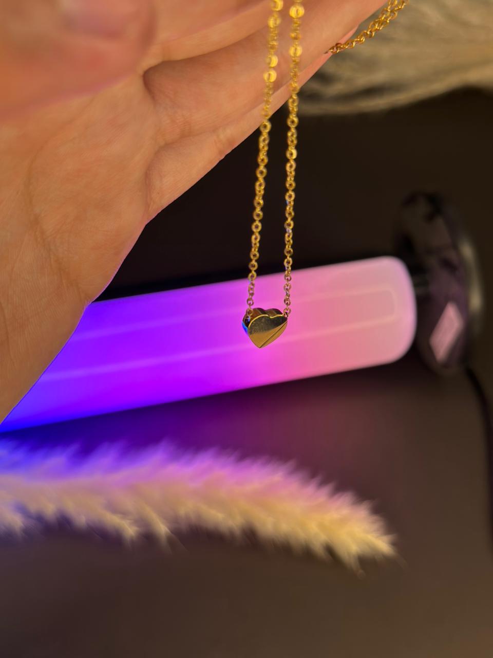 Minimalist Gold Heart Necklace